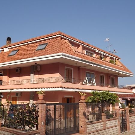 Villa Jovanna Letojanni Buitenkant foto