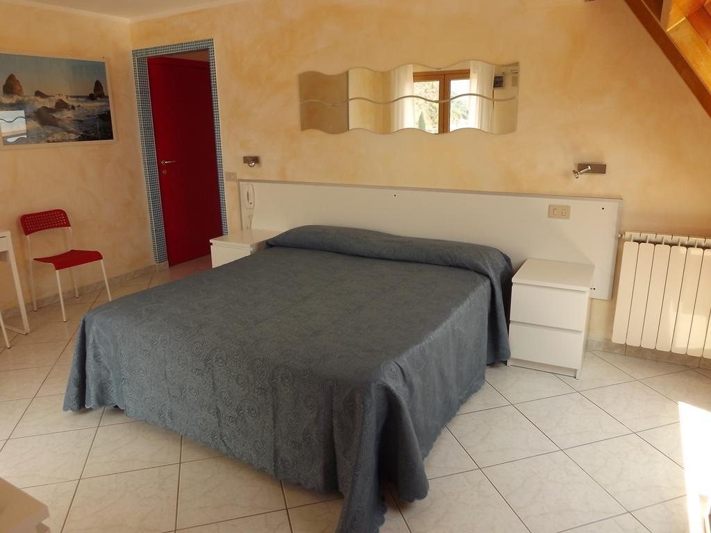Villa Jovanna Letojanni Kamer foto